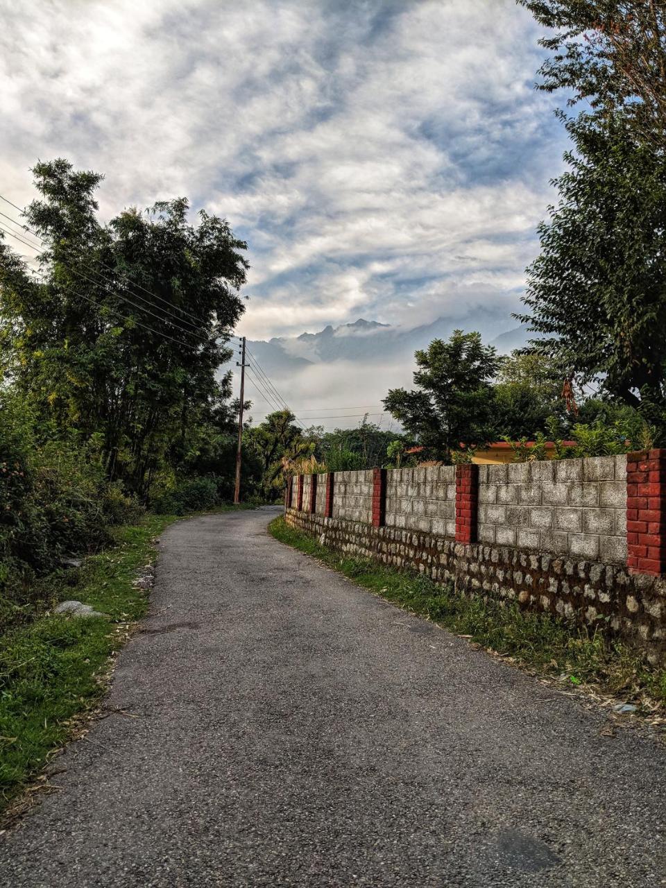 Blossoms Village Resort Dharamshala Exterior photo